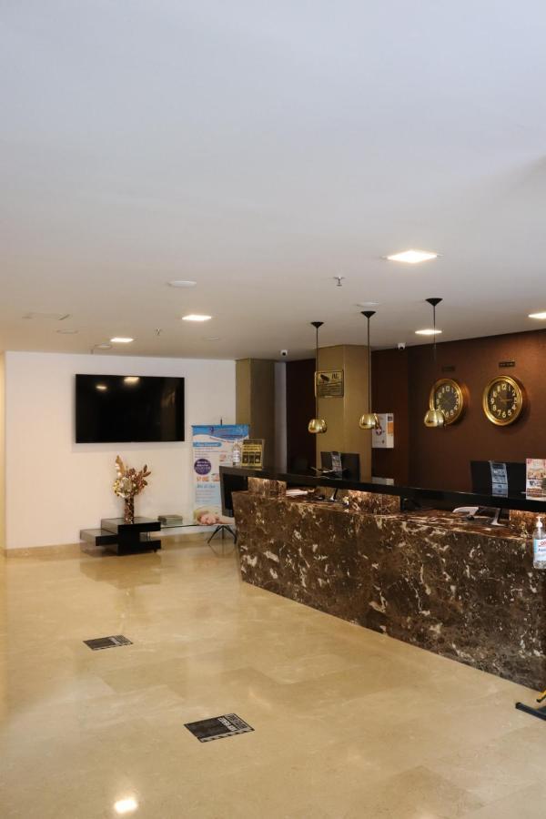 Hotel Medellin Gold Buitenkant foto