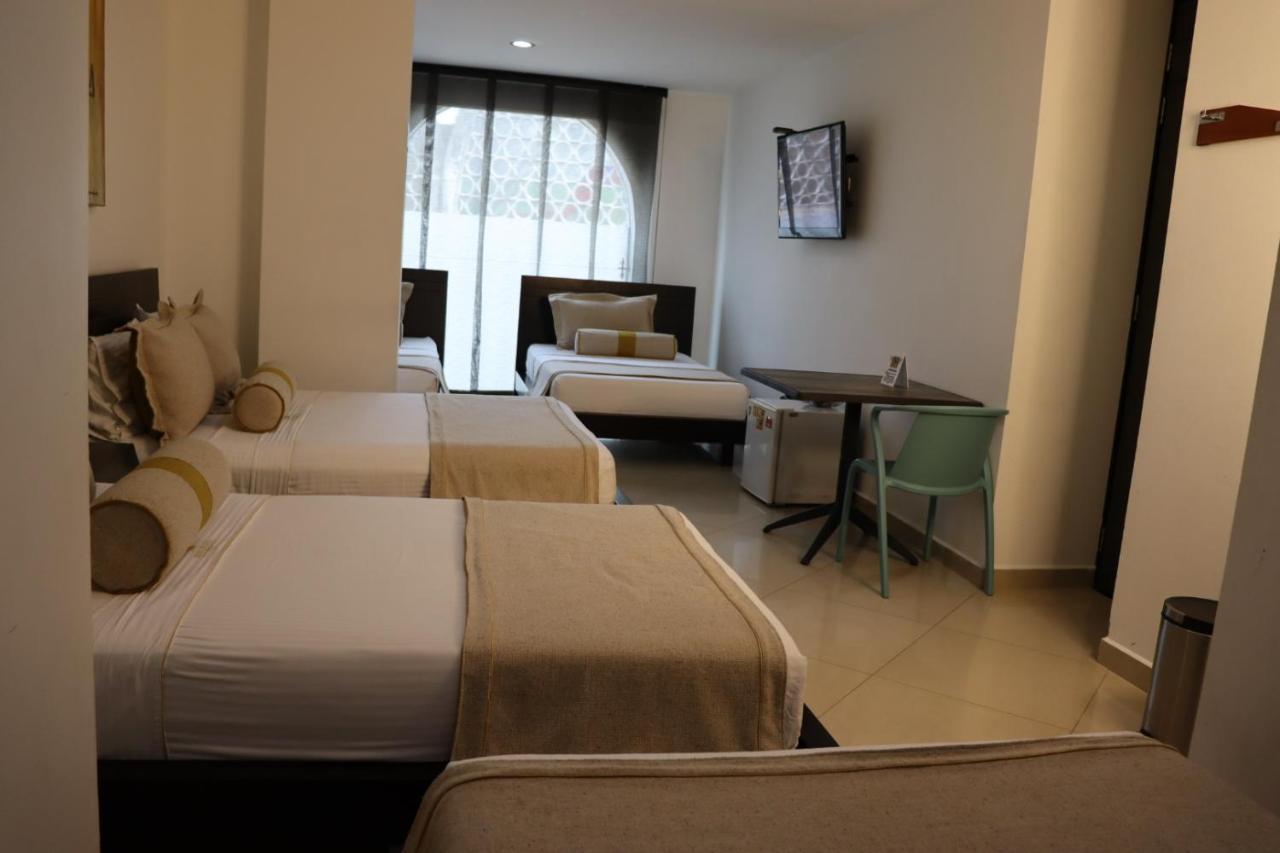 Hotel Medellin Gold Buitenkant foto